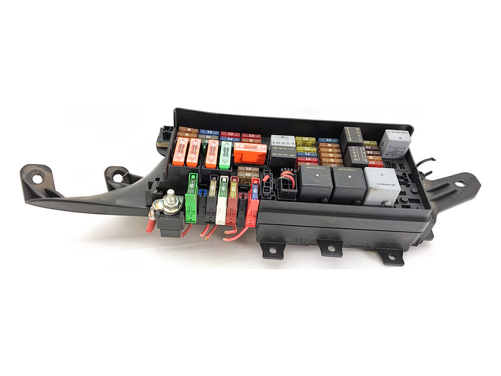 [STARK-972457] Caja de fusibles MERCEDES-BENZ KLASA GL (X164)