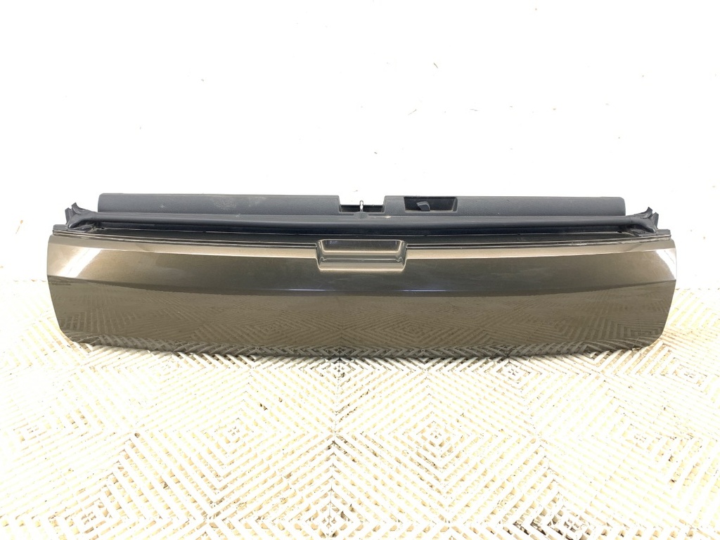 [STARK-717384] Parachoques trasero PEUGEOT 3008 1.6 HDi 2009-2017