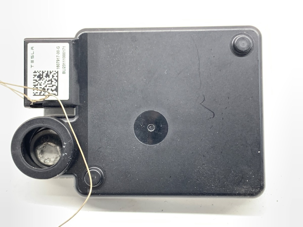 [STARK-879553] Módulo de control Tesla Model Y (5YJY) 2019-2022