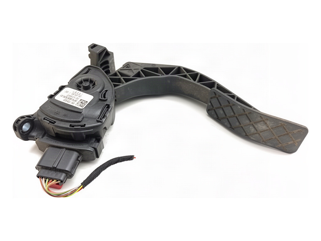 [STARK-974843] Potenciómetro de pedal de acelerador Audi A6 C6
