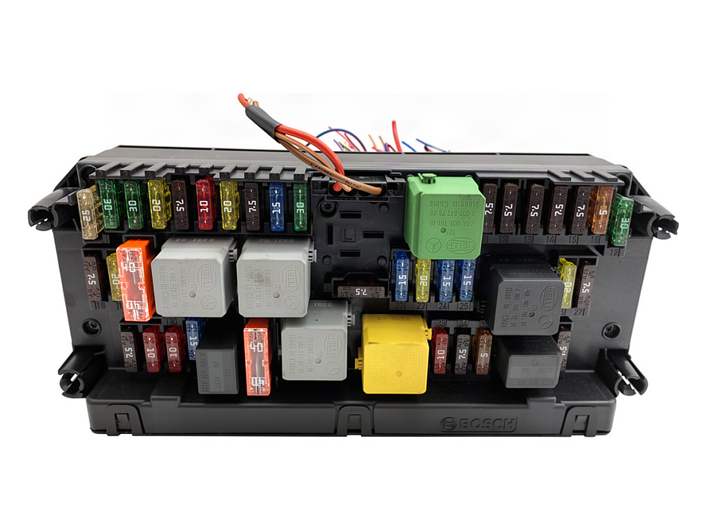 [STARK-979218] Caja de fusibles Mercedes-Benz Clase C (W204)