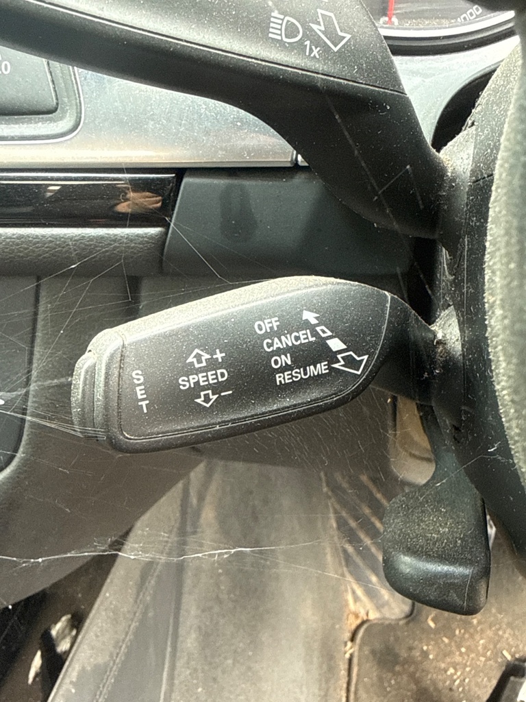 [MTD-529115] Conmutador de columna de dirección Audi A6 C7