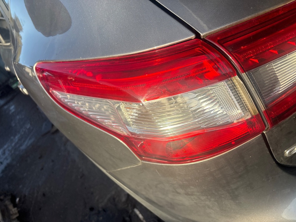 [EPE-147594] Piloto trasero izquierdo Nissan Qashqai