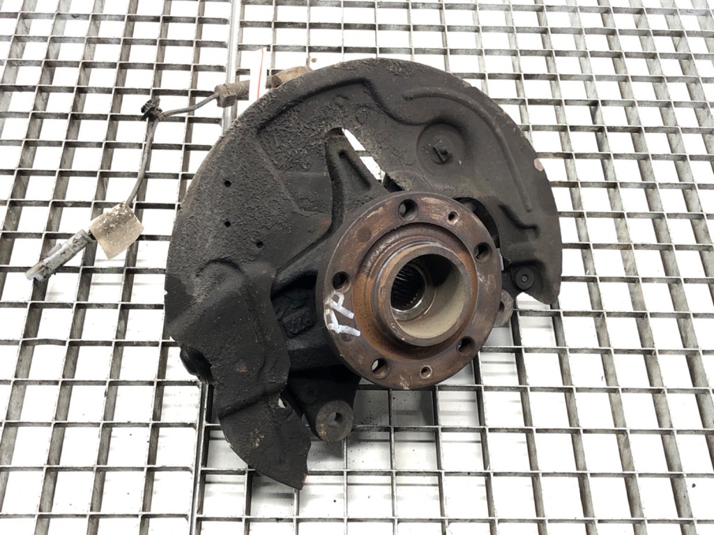 [STARK-801000] Maza delantera derecha PEUGEOT PARTNER (K9) 1.5 BlueHDi 100