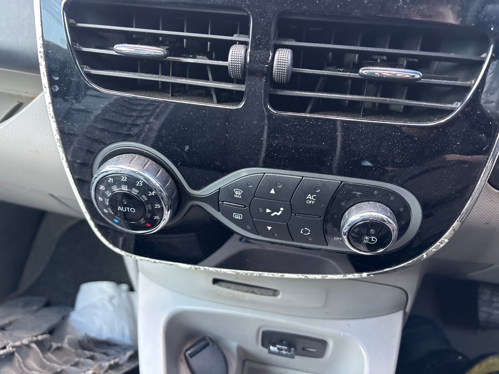 [EPE-148332] Mandos climatizador Renault Zoe 2013