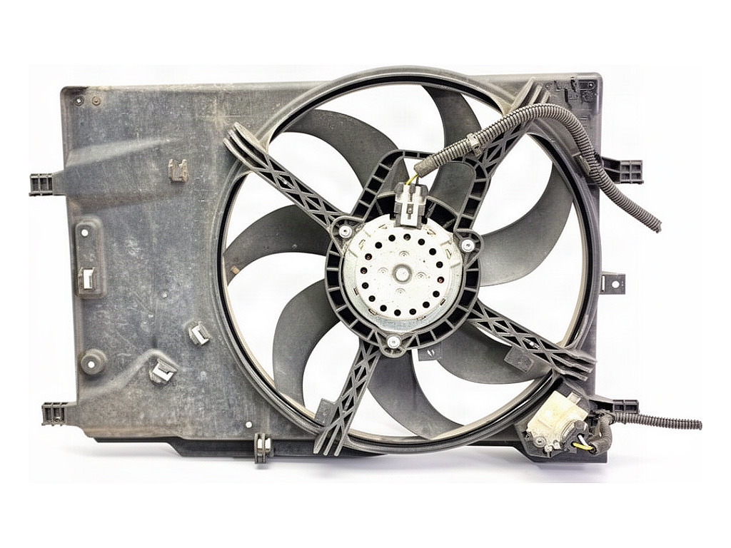 [STARK-986001] Electroventilador Opel Corsa E (X15)