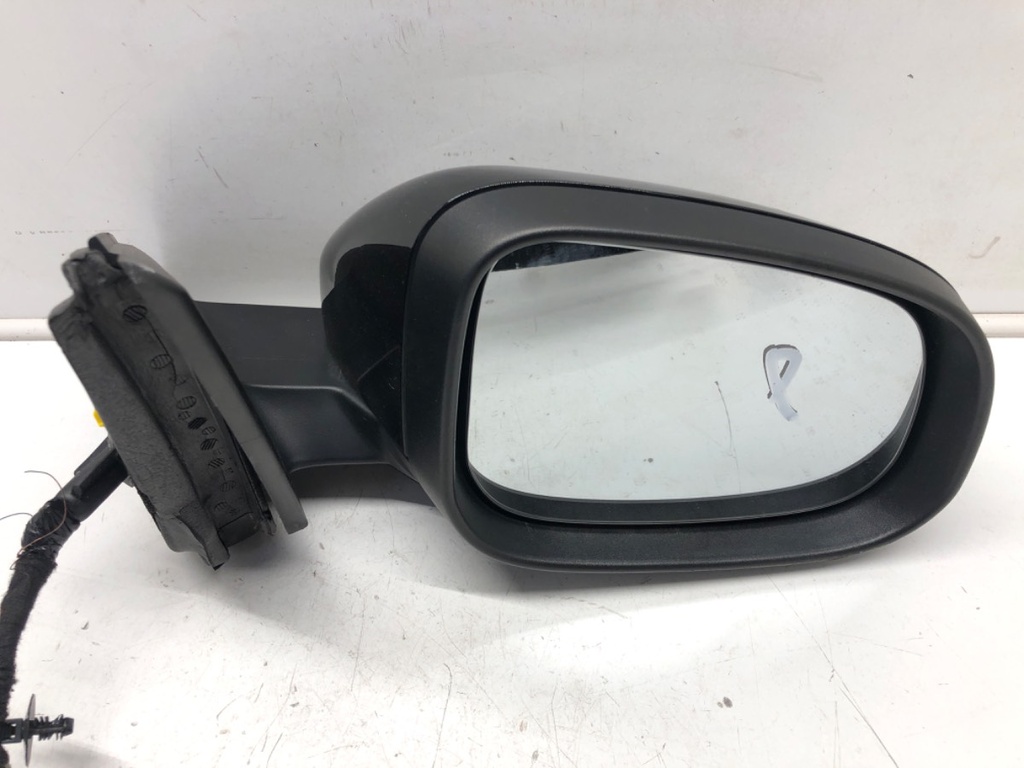 [STARK-500047] Retrovisor derecho VOLVO V40 liftback (525, 526) 2012-2022