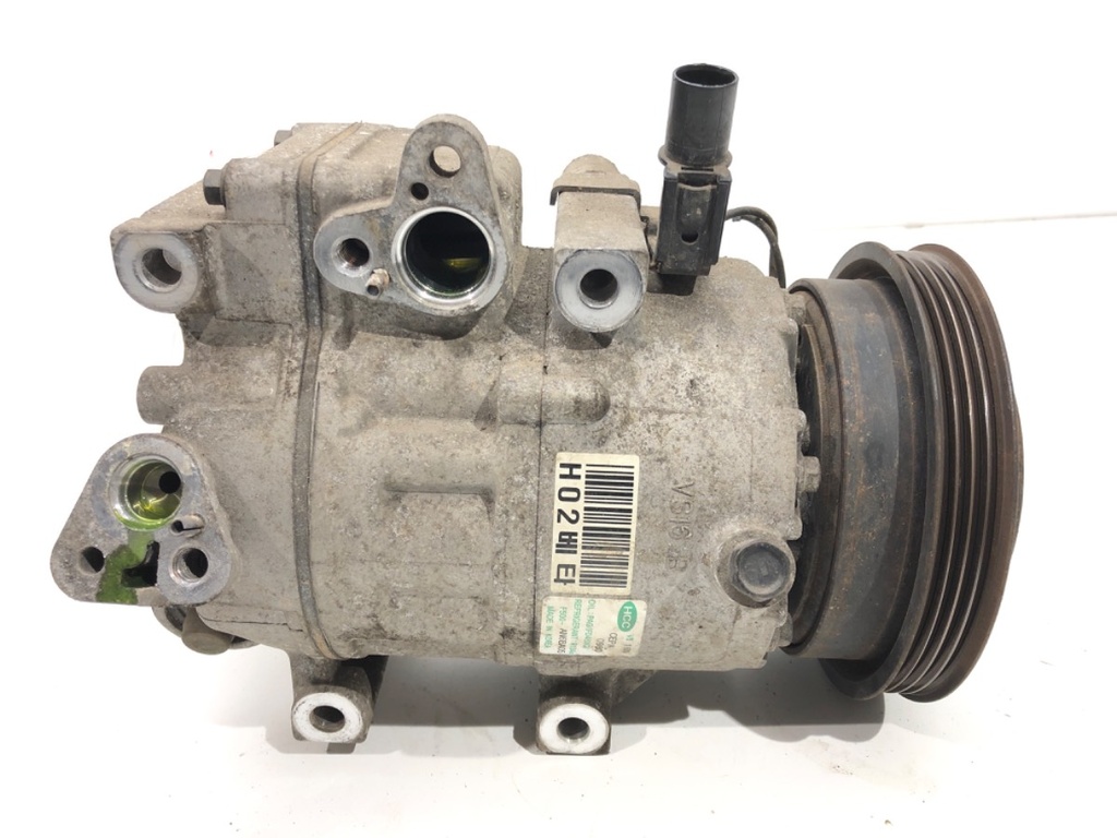 [STARK-575801] Compresor de aire acondicionado HYUNDAI i30 (FD) 2.0 105 kW
