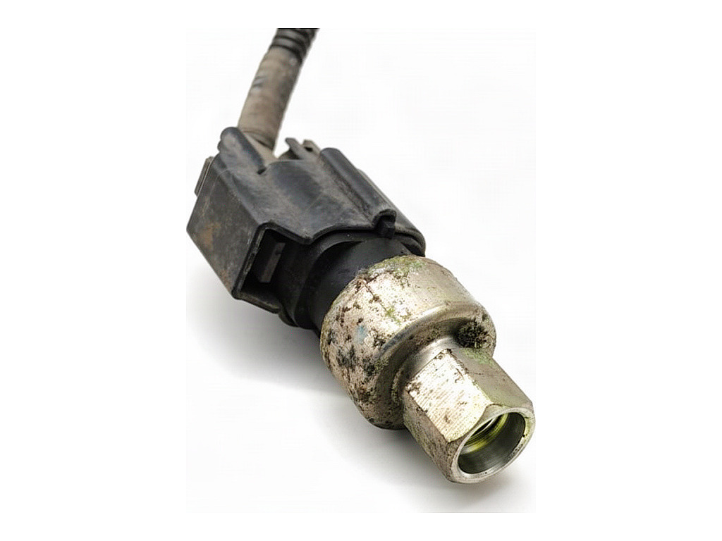 [STARK-975214] Sensor de aire acondicionado Volvo V50