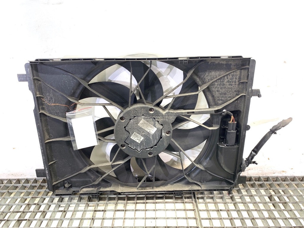 [STARK-888863] Ventilador de radiador Mercedes-Benz Clase E (W212) 2009-2016 E 350 CDI