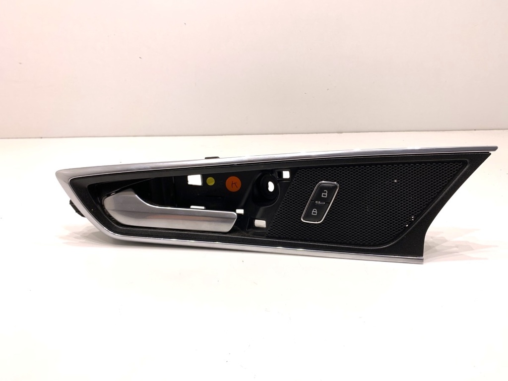 [STARK-895210] Manilla interior de puerta delantera izquierda Ford S-MAX (CJ, WA6) 2015-2022