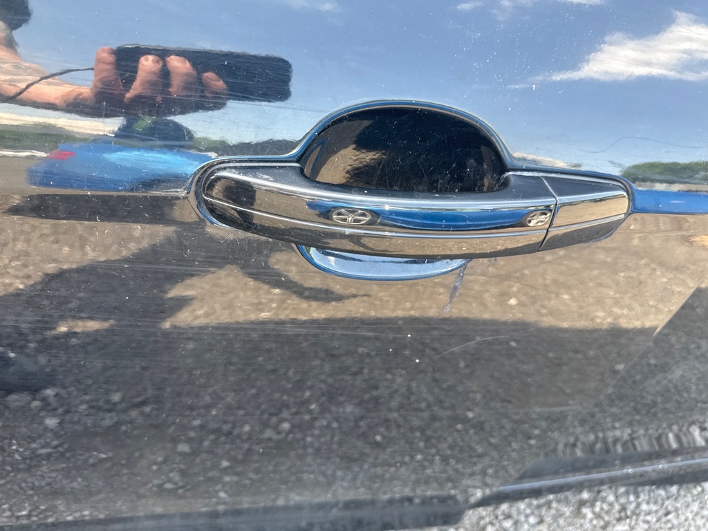 [MTD-529092] Tirador puerta delantera exterior izquierdo Ford Focus III