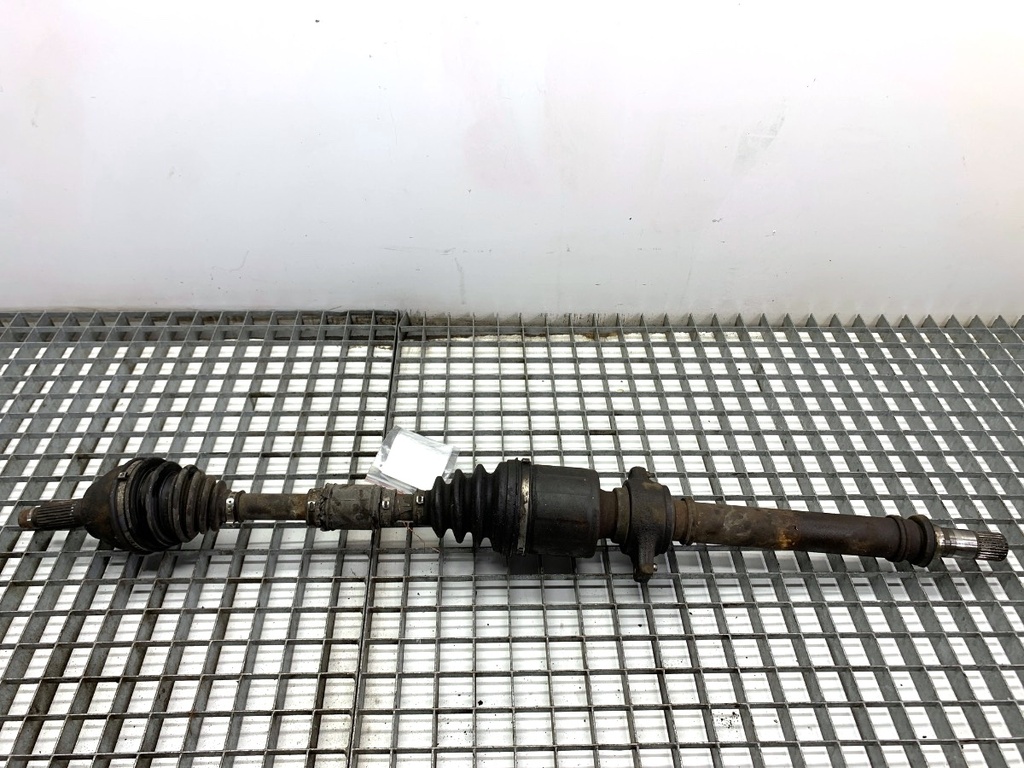[STARK-898511] Palier delantero derecho MAZDA 5 (CR19) 1.8 85 kW 2005-2010