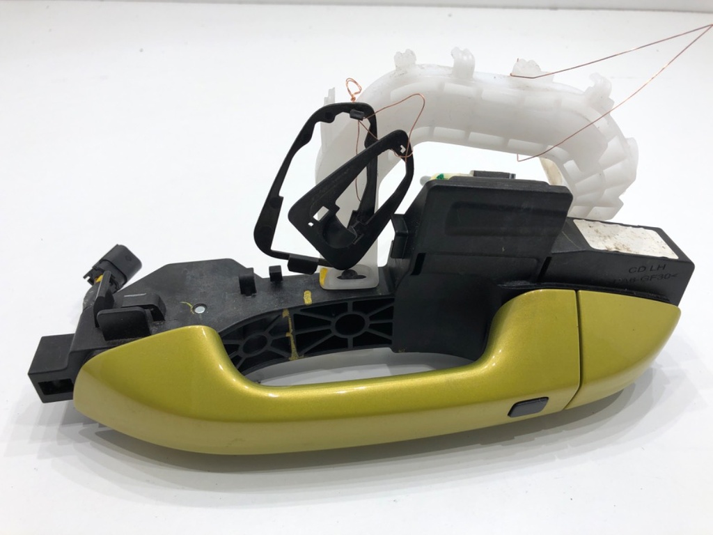 [STARK-900708] Manilla exterior de puerta delantera izquierda KIA XCEED (CD) 2019-2022