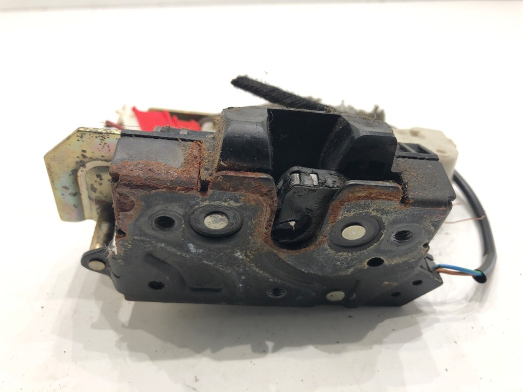 [STARK-902621] Cierre de portón trasero SEAT Alhambra (7V8, 7V9) 1996-2010