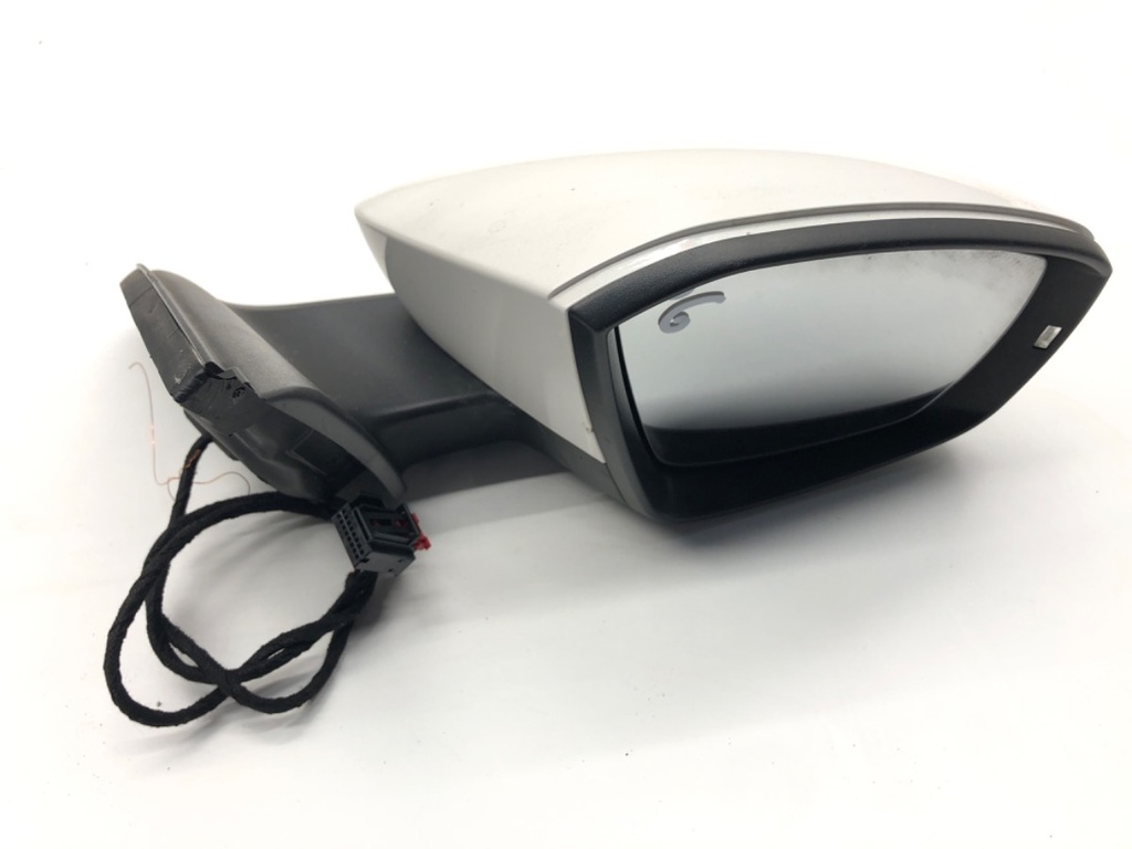 [STARK-905851] Retrovisor derecho SKODA OCTAVIA III Combi (5E5, 5E6) 2012-2022