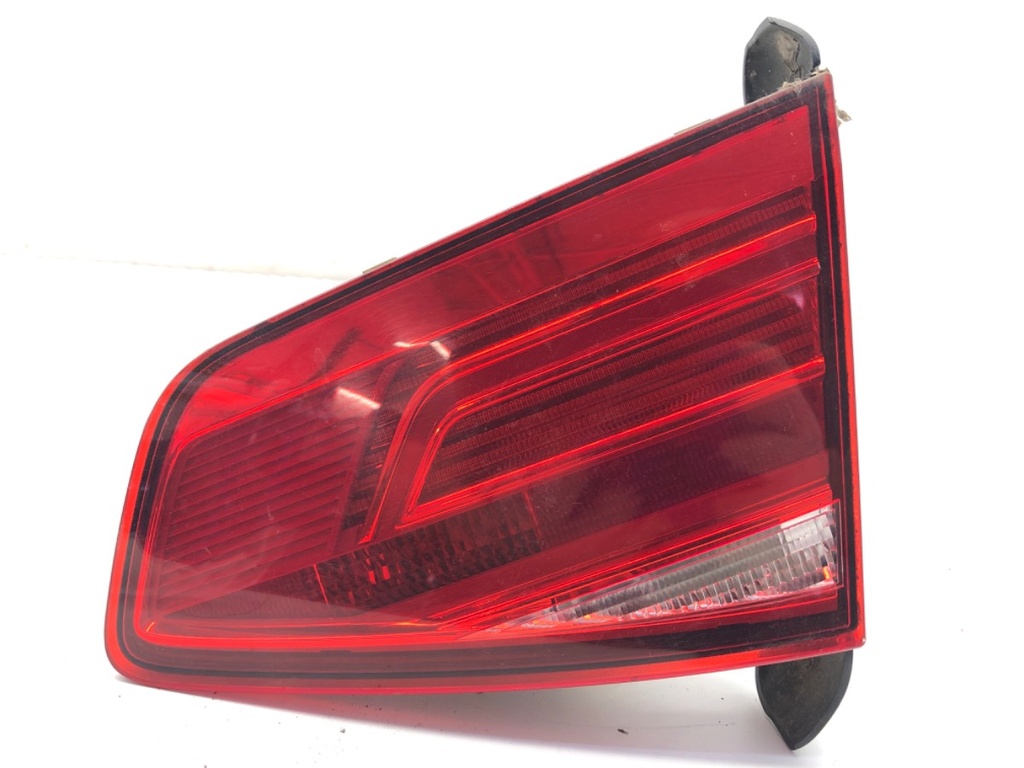 [STARK-907849] Piloto trasero derecho VW Passat B8 (3G2, CB2) 2014-2022