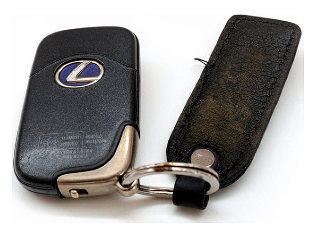 [STARK-920943] Llave LEXUS CT (ZWA10_) 2010-2022