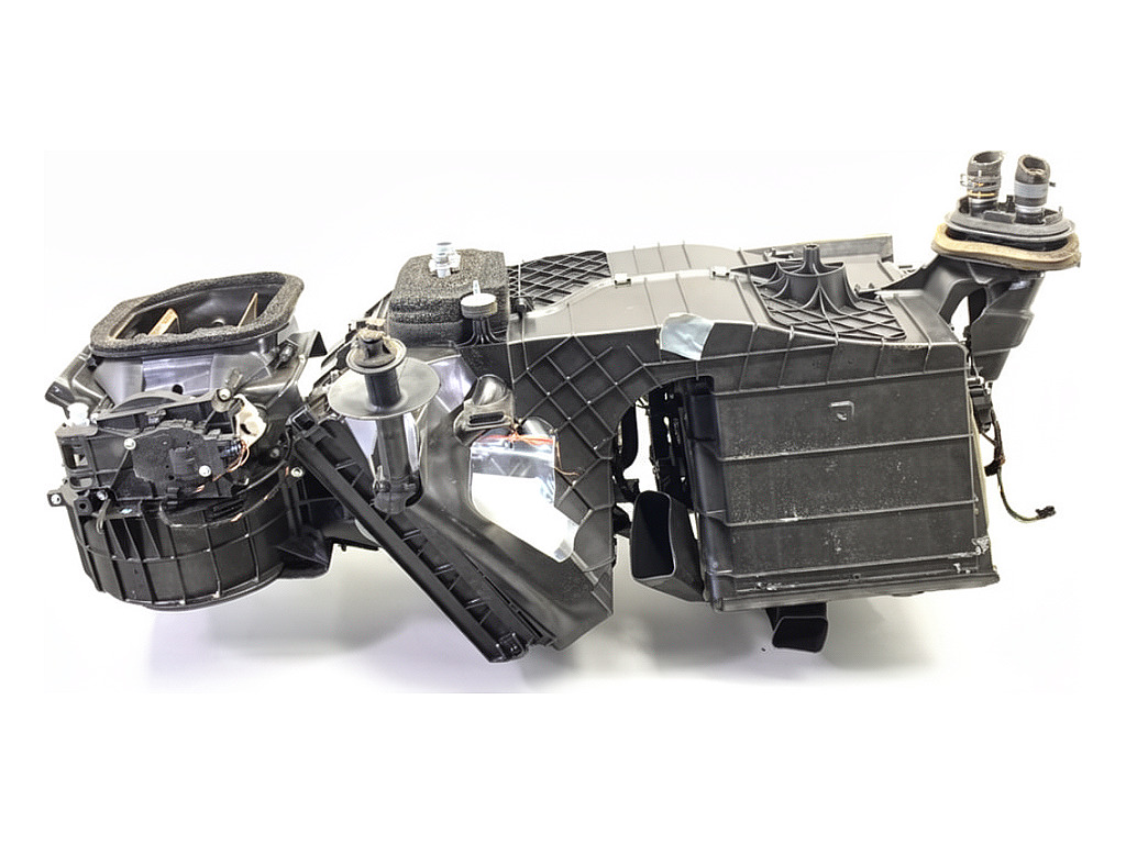 [STARK-925988] Calefactor de habitáculo Porsche Cayenne (92A) 2010-2022 3.6 220 kW