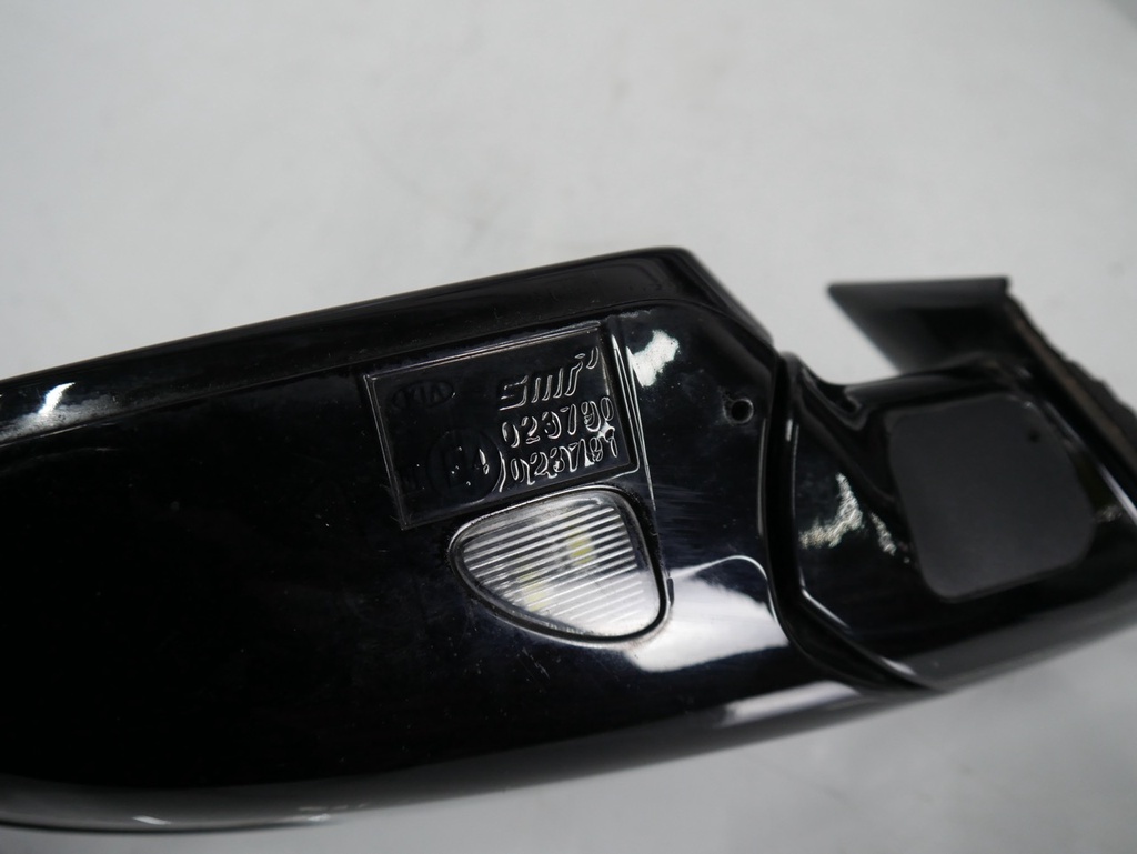 [MTD-492639] Retrovisor exterior izquierdo Sparkling Silver Kia Ceed JD 1,6 CRDi