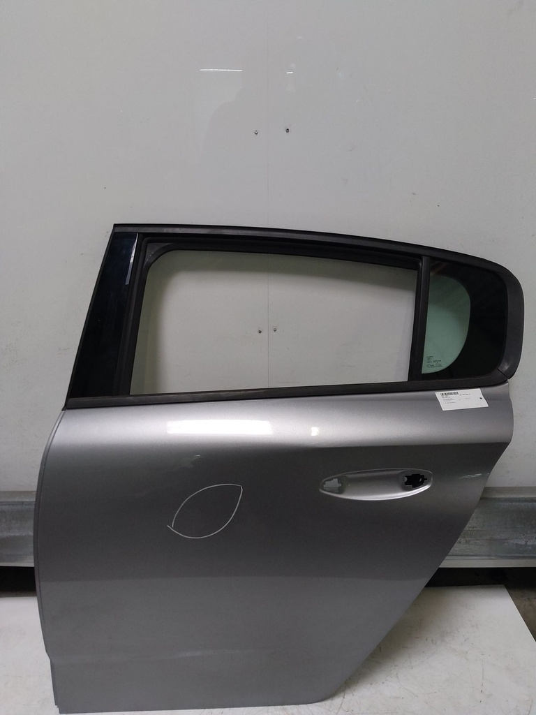 [MTD-516475] Puerta trasera izquierda gris Peugeot 308 III 1.5 YHZ 9837983080