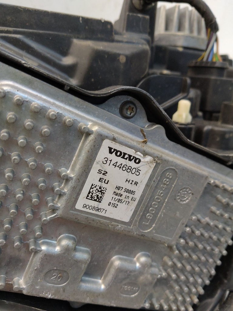 [MTD-519791] Faros delanteros Volvo V90 II AWD 2.0 D5 D4204T23 31446503