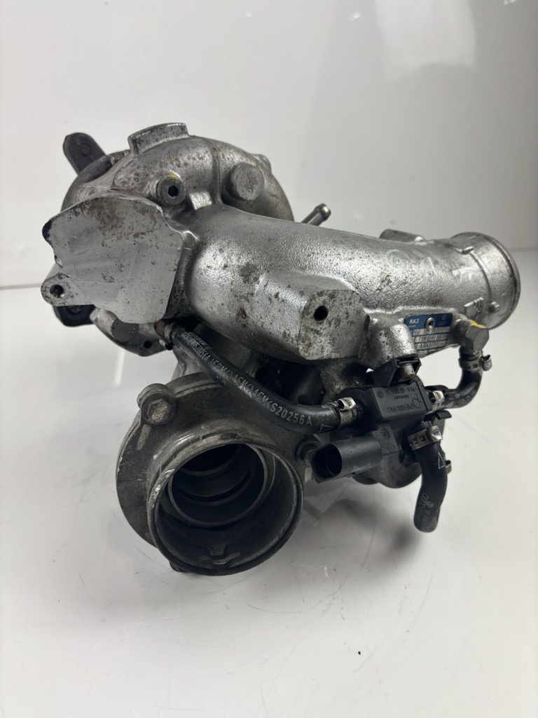 [MTD-438536] Turbocompresor VW Golf 1K1 2.0 GTI TFSI BYD 06F145702C