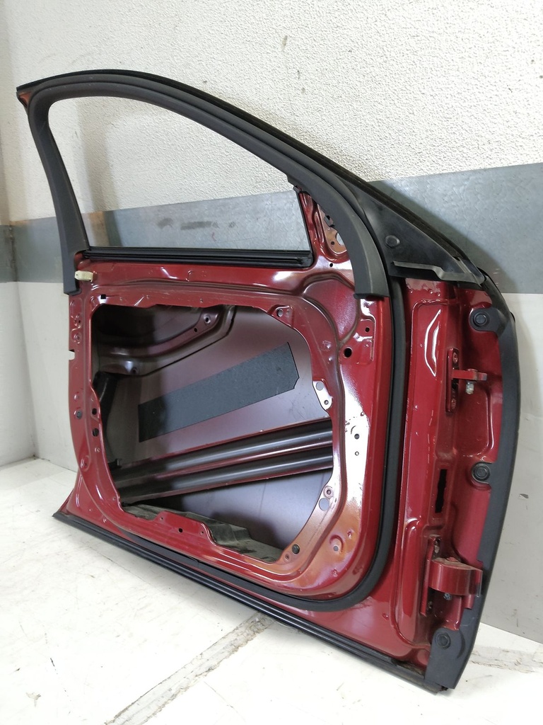 [MTD-524338] Puerta delantera izquierda Mercedes-Benz Clase E W213 AMG 63 2019 M177 E63 A2137220110