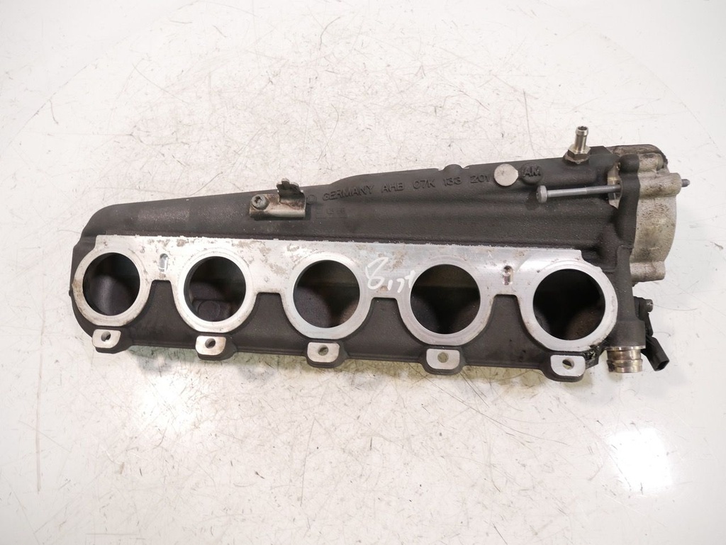 [MTD-435745] Colector de admisión Audi A3 RS3 Q3 2.5 TFSI CZG CZGA CZGB 07K133201AM