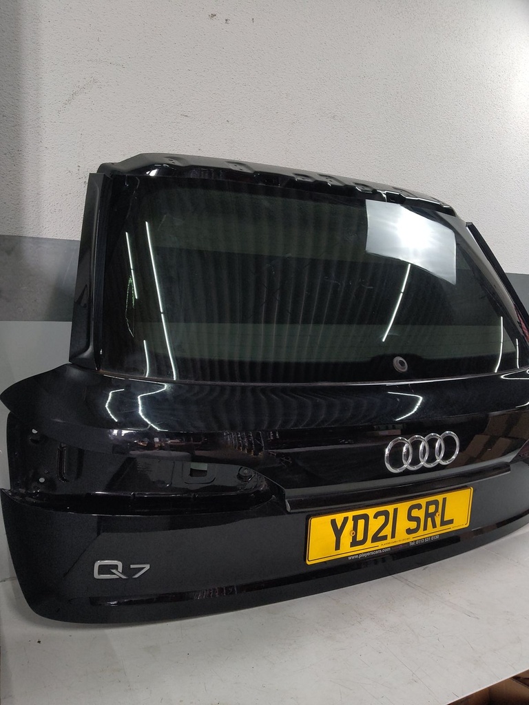 [MTD-520390] Tapa del maletero AUDI Q7 4MB 3.0 DPXA DPX 4M0827025E NEGRO