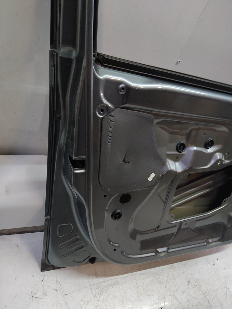 [MTD-528869] Puerta delantera izquierda Skoda Fabia II