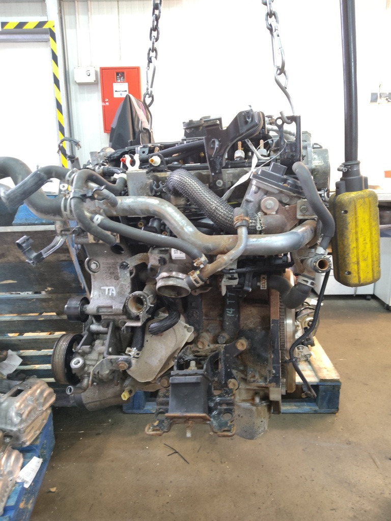 [MTD-528856] Motor Nissan Navara 2.3 dCi