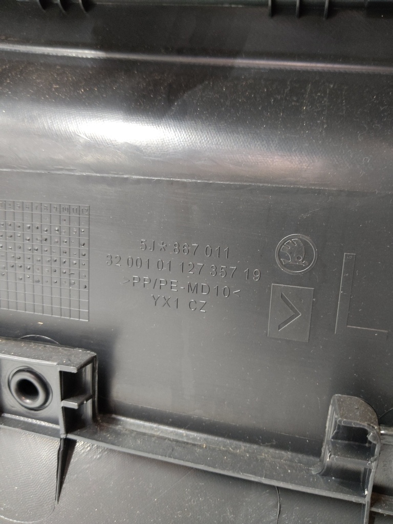 [MTD-528834] Revestimiento de puerta Skoda Fabia II