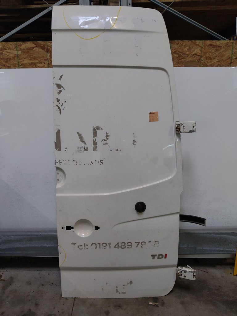 [MTD-515324] Puerta trasera derecha Candy Blanco B9A VW Crafter 2.0 TDI CKTC CKT