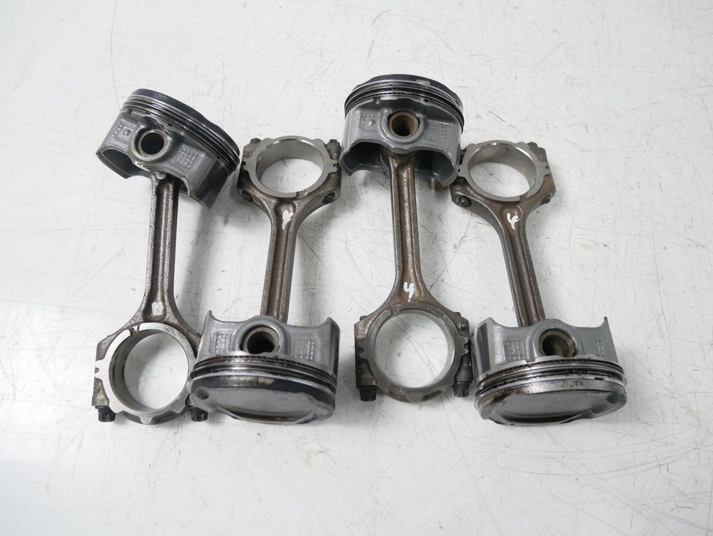 [MTD-491072] 4x Biela de pistón Hyundai I10 1.2 G4LA 23510-03330 23014-03331