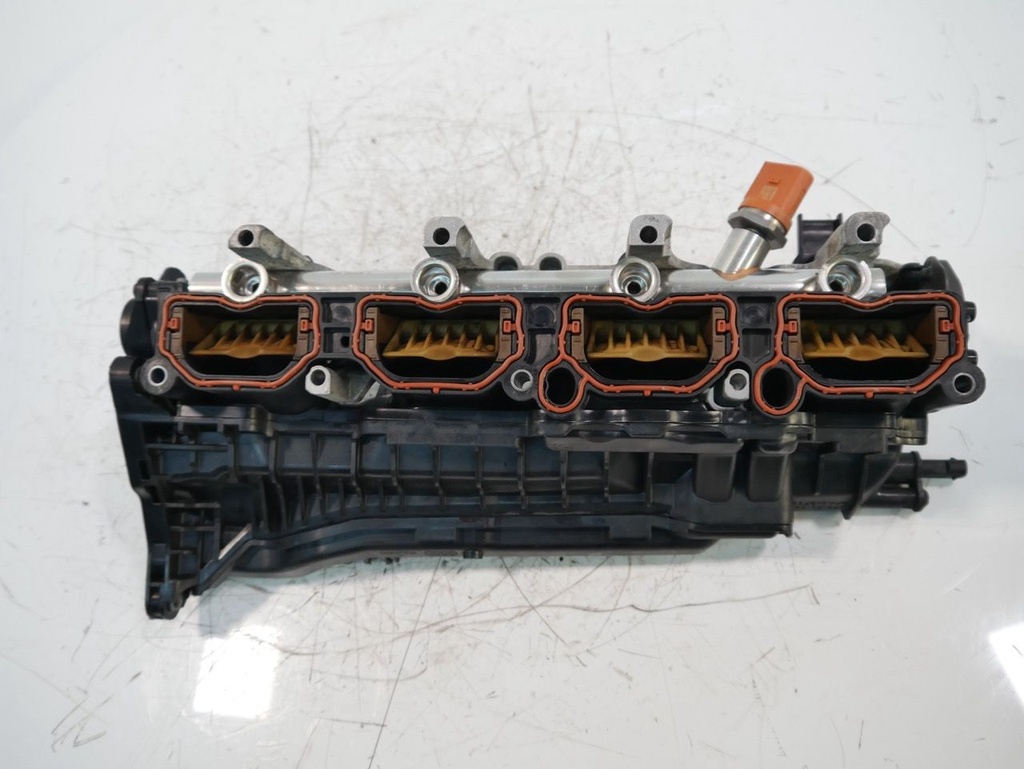 [MTD-490804] Colector de admisión Audi A8 D4 4.0 TFSI V8 quattro CTGF CTG 079133109BB