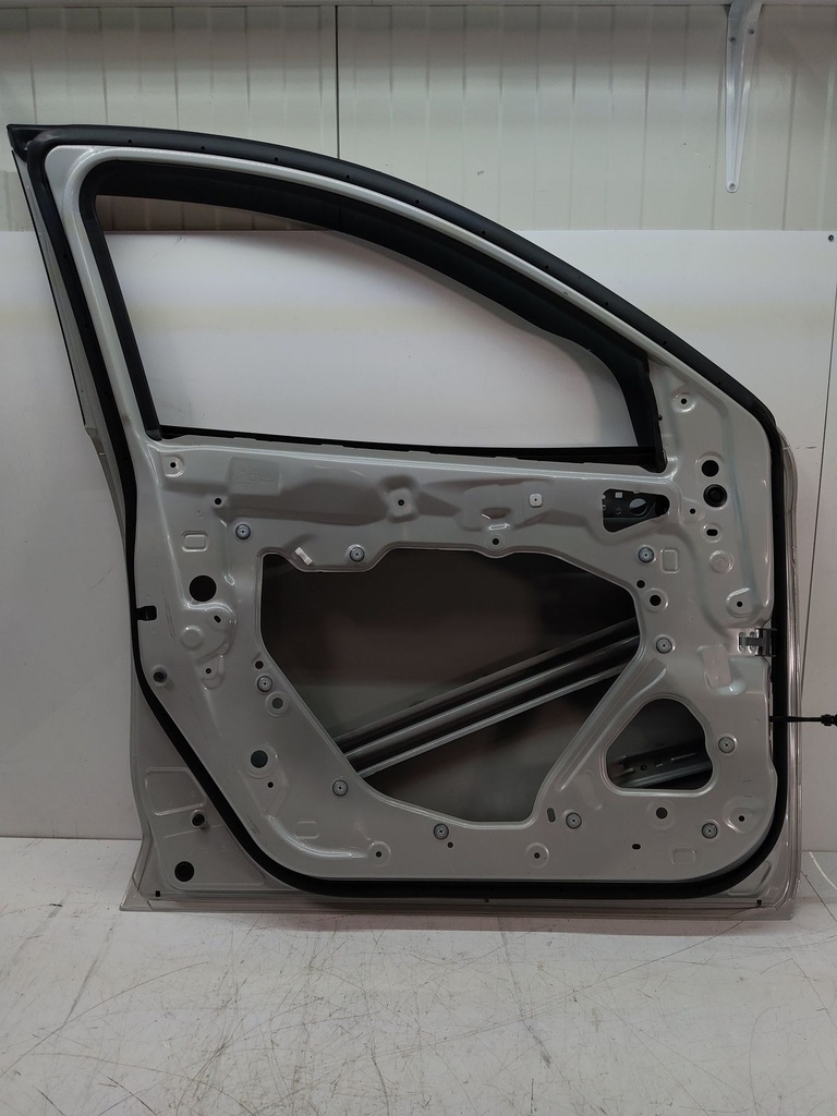 [MTD-512278] Puerta Mazda 2 1.5 Gasolina P5X0 D09L59010
