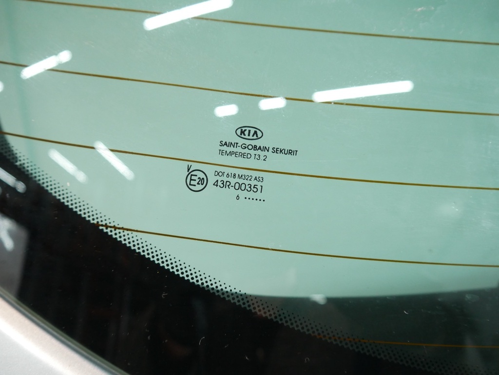 [MTD-491961] Tapa del maletero Kia Ceed JD 1.6 CRDi D4FB 73700A2010