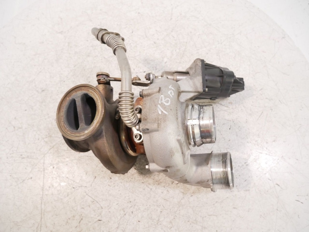 [MTD-444744] Turbocompresor para BMW M5 4.4 S63B44B S63 7852372