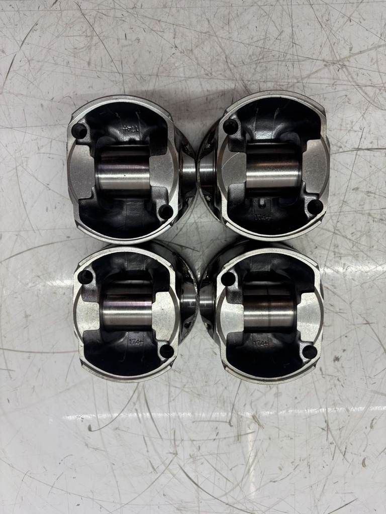 [MTD-512145] 4x pistones Subaru Outback 2.0 EE20Z EE20