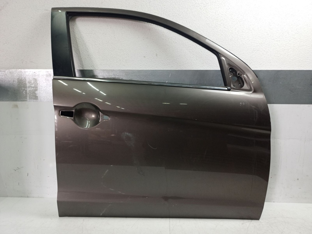 [MTD-507949] Puerta delantera derecha MITSUBISHI ASX 2017 diesel