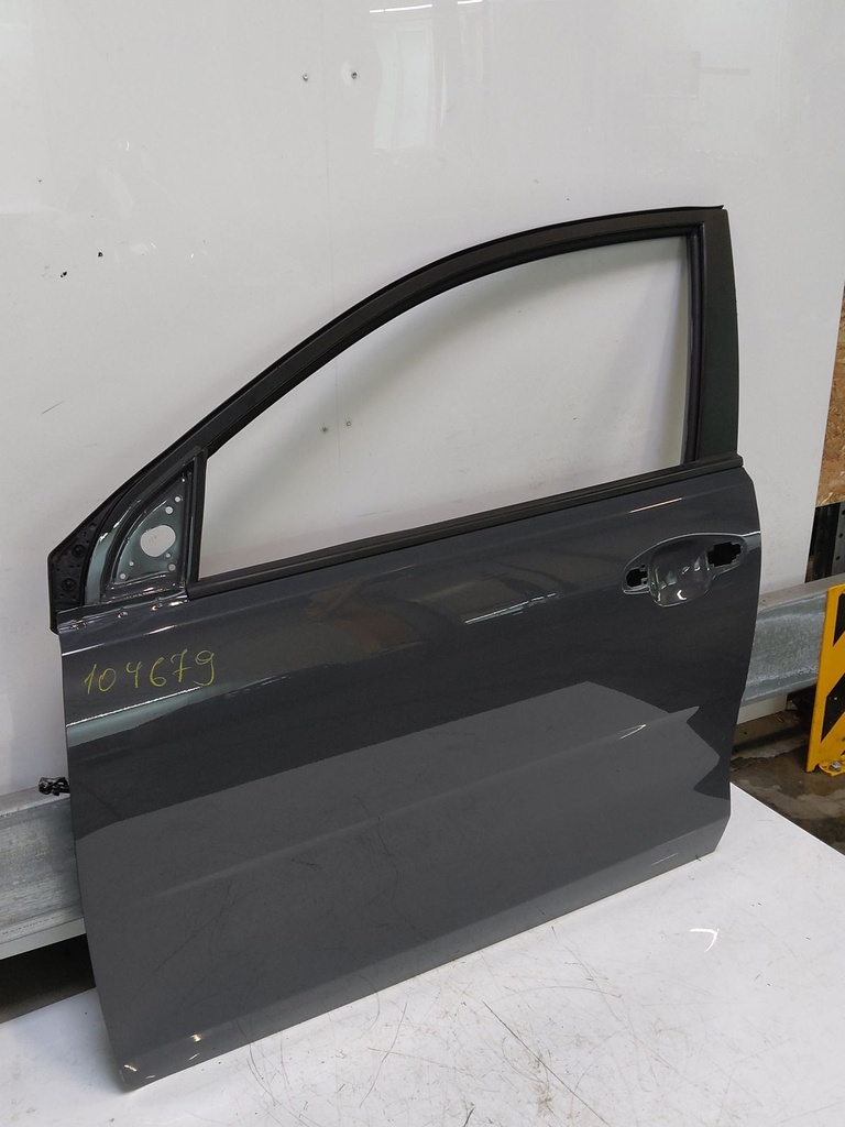 [MTD-520168] Puerta delantera izquierda Kia Rio VI 1.0 T-GDI G3LE 76003-H8000 PERENNIAL GREY