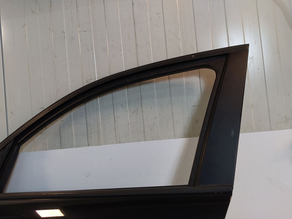[MTD-520270] Puerta delantera izquierda BMW Serie 1 F20 1.6 N13B16A N13 N13B16U0 41009628759 Negro 475