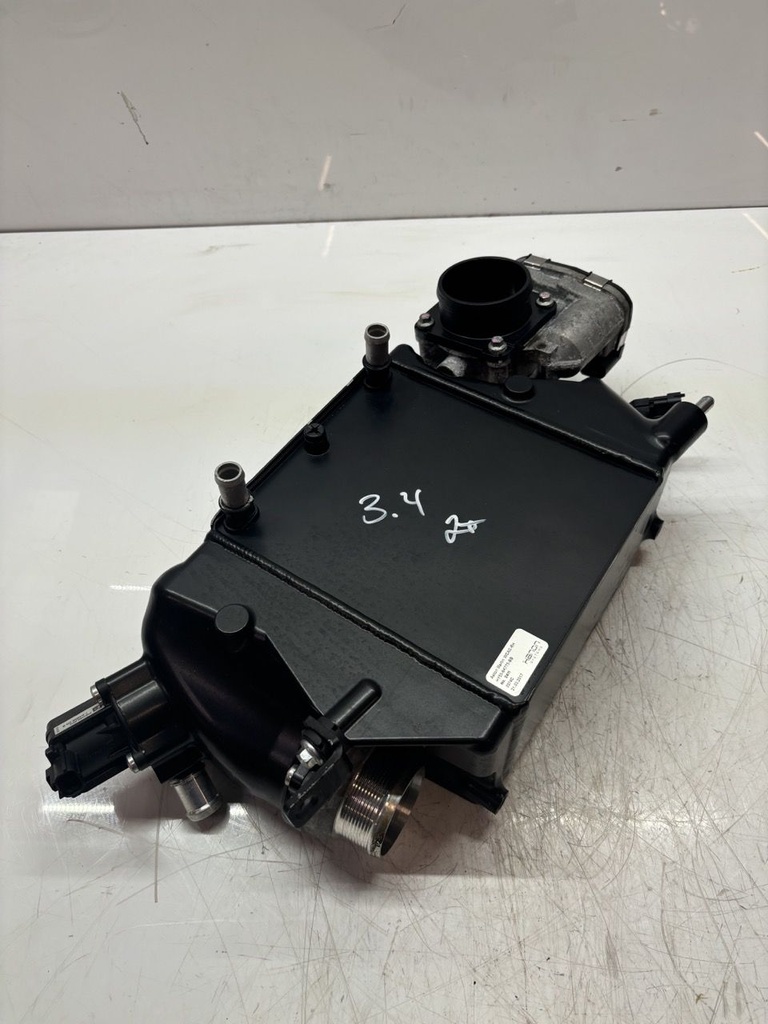 [MTD-452747] Intercooler Aston Martin DB11 Vantage 5.2 V12 AE31