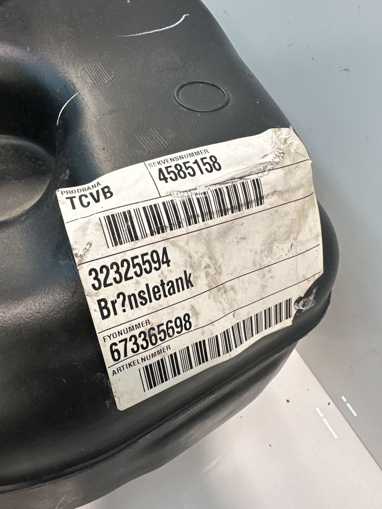 [MTD-498008] Depósito de combustible Volvo V60 MK2 Cross Country 227 D420T8 D420T 32325594