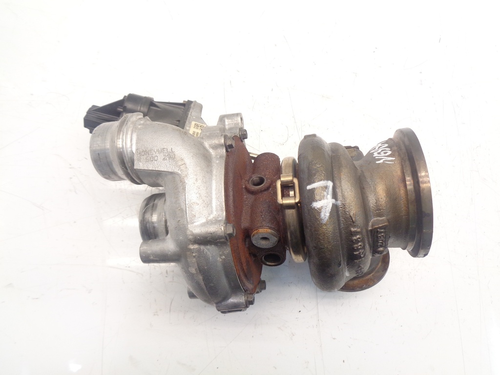 [MTD-378772] Turbocompresor BMW Serie 5 G30 F90 M 550 i 4.4 xDrive N63B44C 8600290 740069-0006
