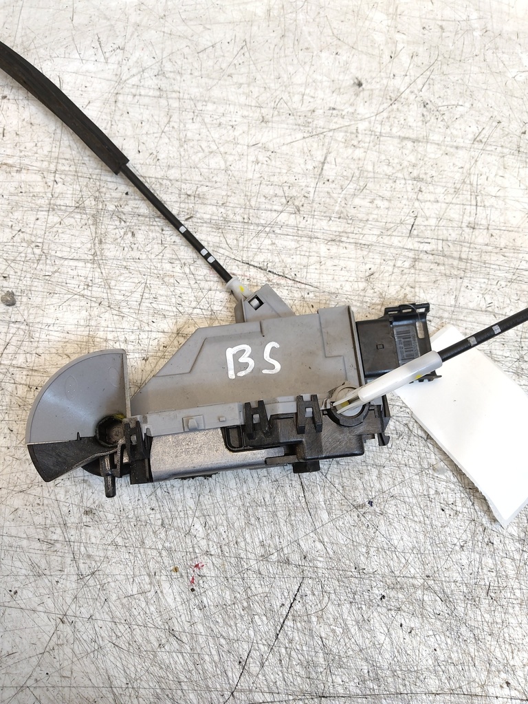 [MTD-528707] Cerradura de puerta delantera derecha Peugeot Partner