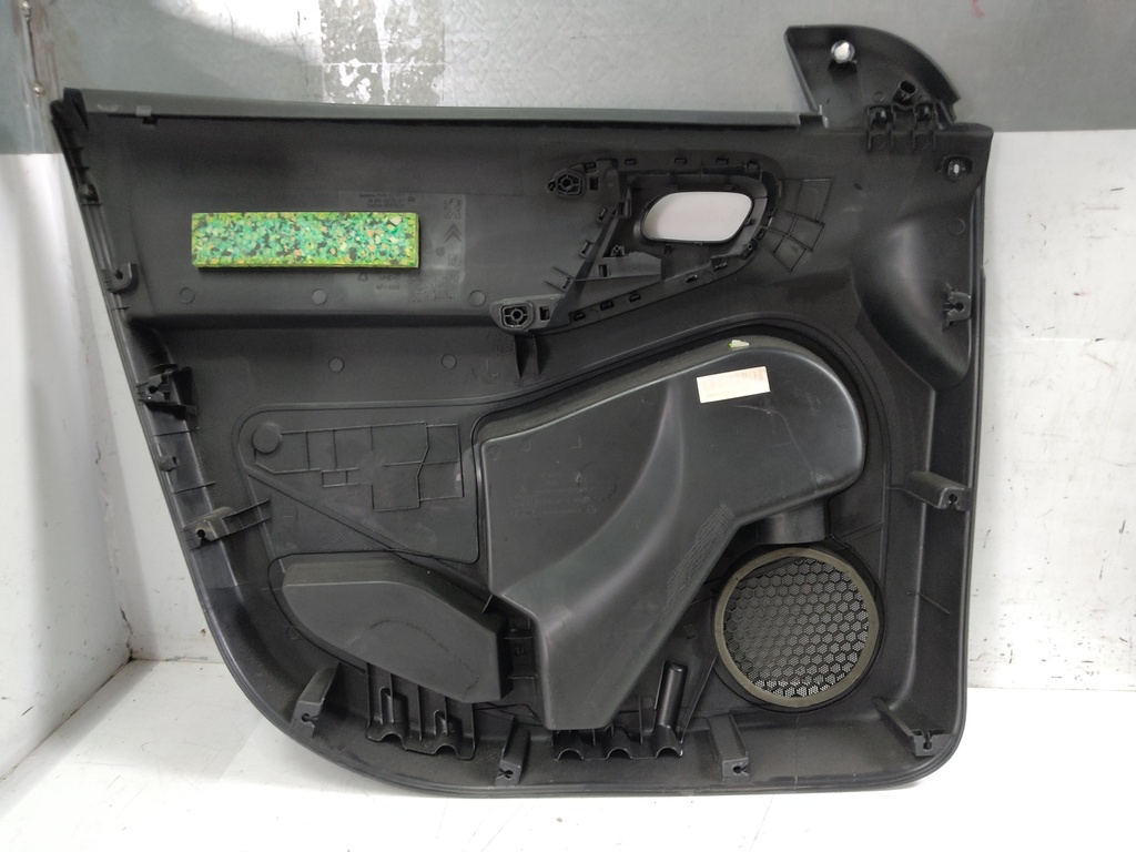 [MTD-528708] Bobina magnética de cerradura de puerta delantera derecha Peugeot Partner