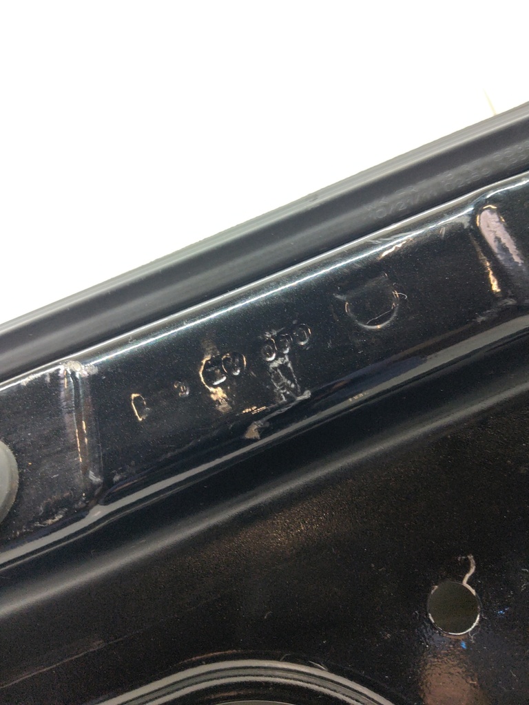[MTD-507947] Puerta delantera derecha Jeep Cherokee IV WK 3.0 CRD V6 4x4 Diesel