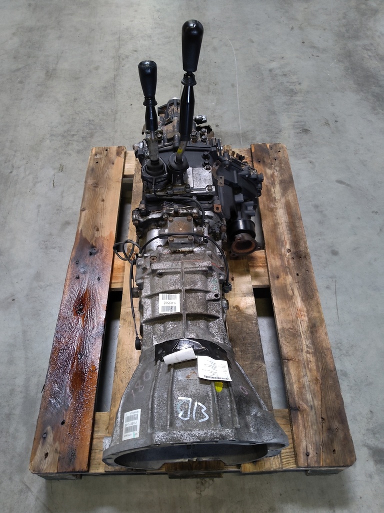[MTD-504211] Caja de cambios manual Mitsubishi L200 Triton KB4T 2.5 DI-D 4D56 V5MB1 MR980842A